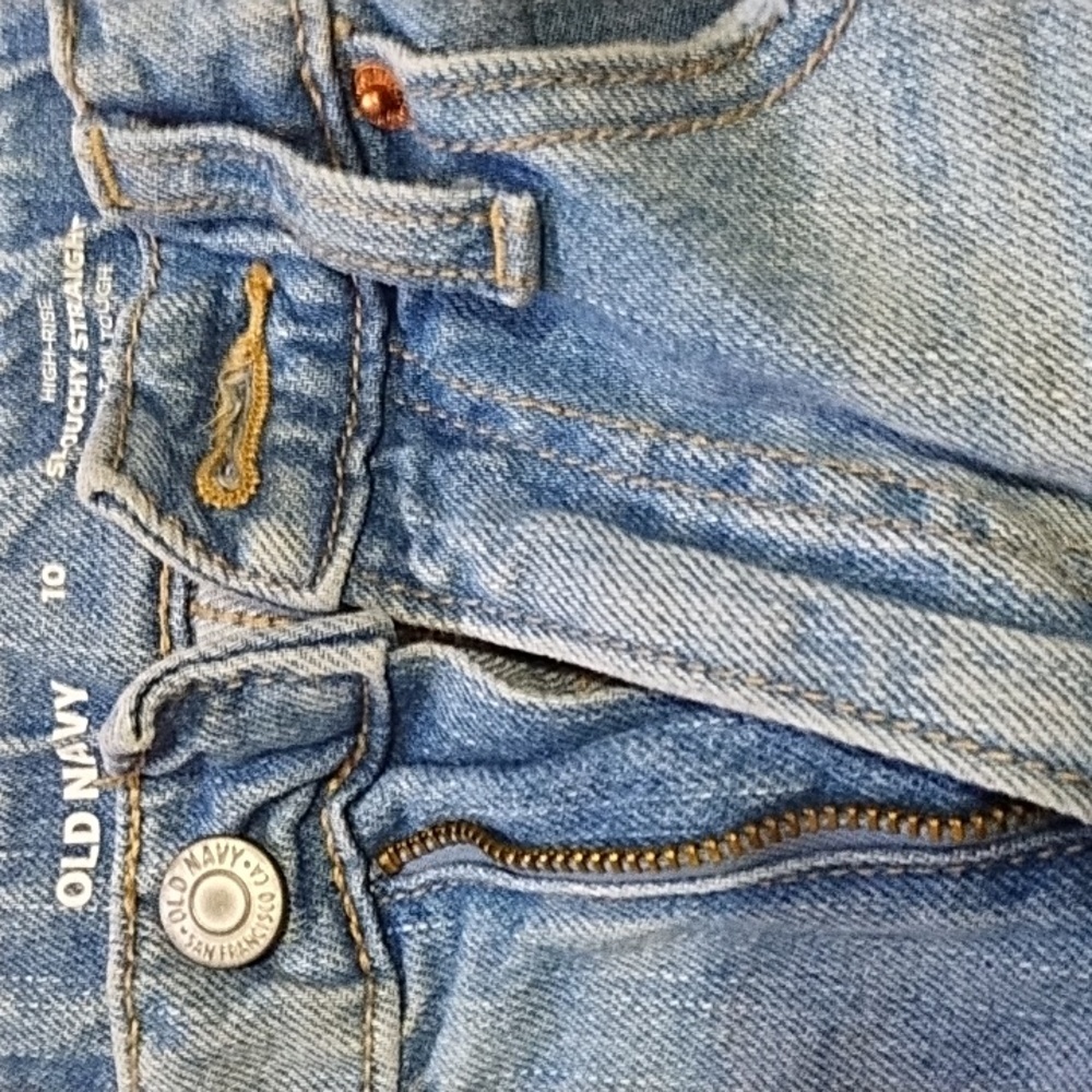 Jeans - Picture 3 of 4